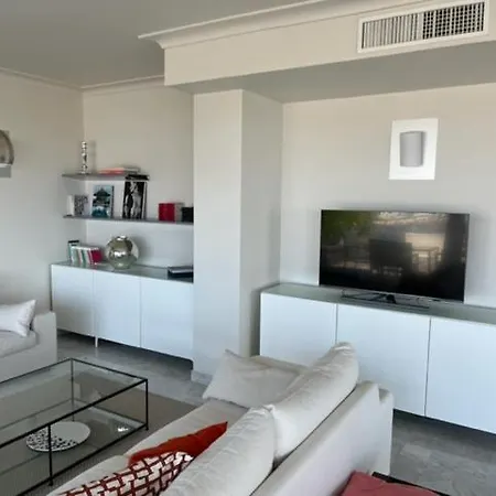 Penthouse 100m2 Avec 2 Et Terrasse 80m2 Apartman Cannes