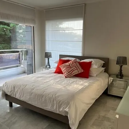 דירה Penthouse 100m2 Avec 2 Et Terrasse 80m2 קאן