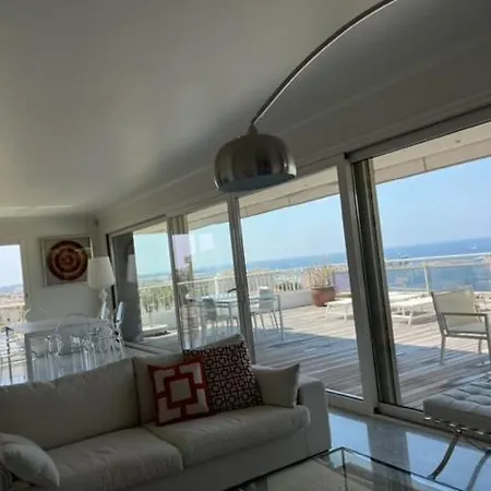 Penthouse 100m2 Avec 2 Et Terrasse 80m2 Апартаменты